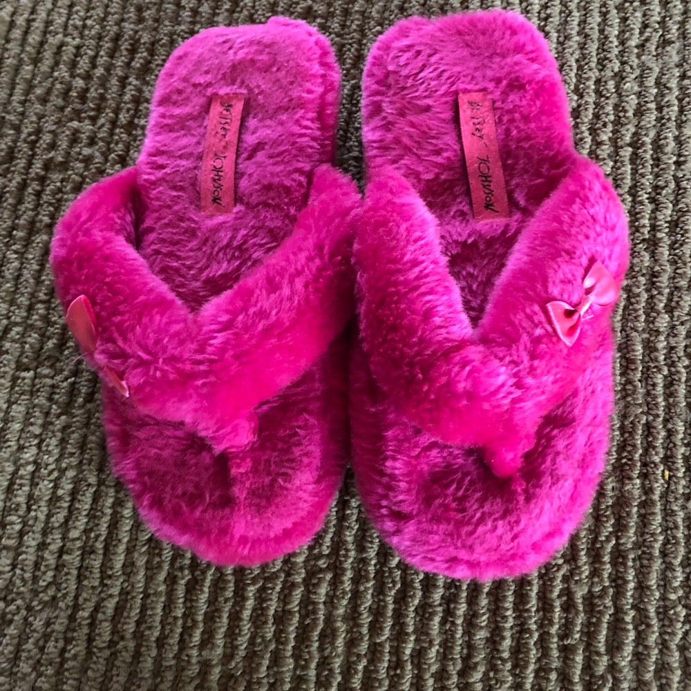 Betsey Johnson Flip-Flop Slippers